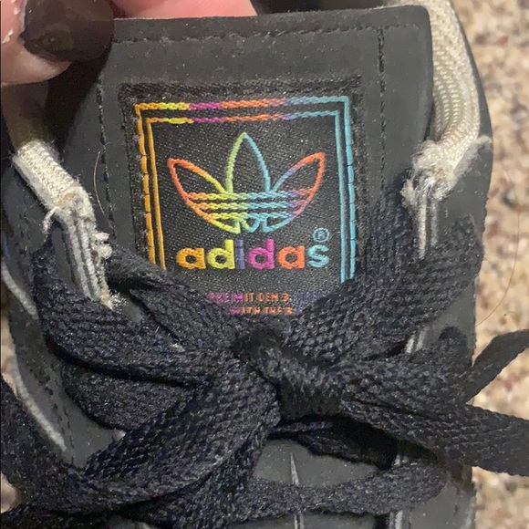 Sneakers adidas limited edition - Picture 5 of 6